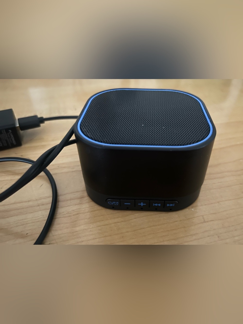 White noise machine